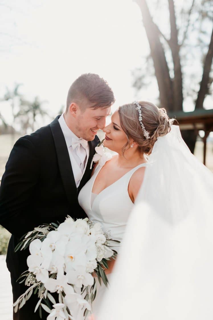 Malanie and Jacob's classic wedding at crowne plaza in hawkesbury valley in sydney