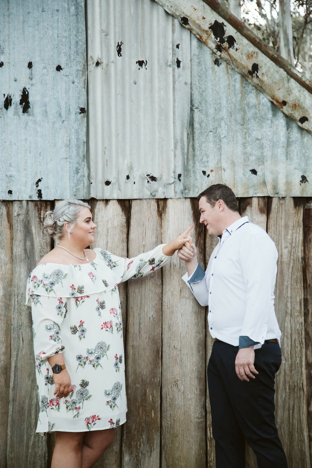 engagement photo sydney cute engagement photo of kissing hands
